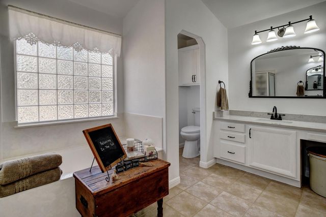 142 Joshua Smith LN, Bastrop, TX 78602