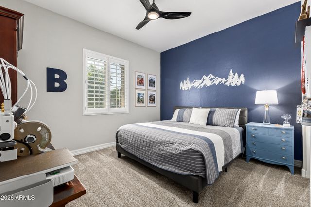 9216 W SANDS Drive, Peoria, AZ 85383