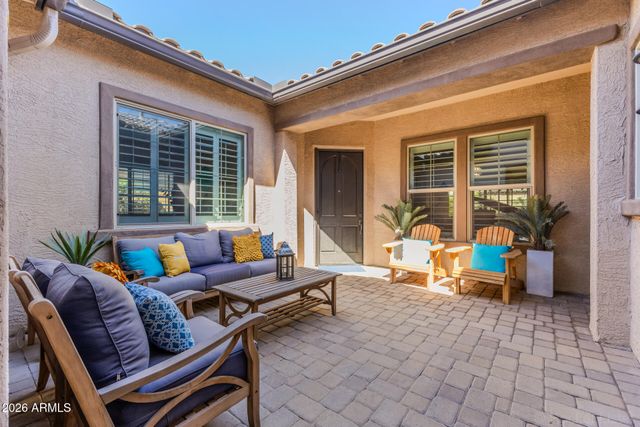 9216 W SANDS Drive, Peoria, AZ 85383