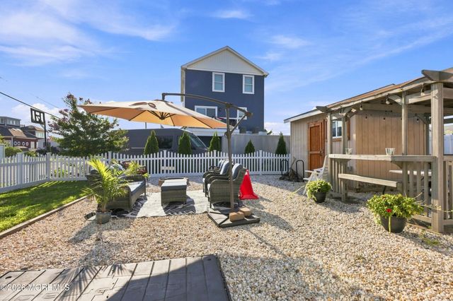1700 Binnacle Road, Forked River, NJ 08731