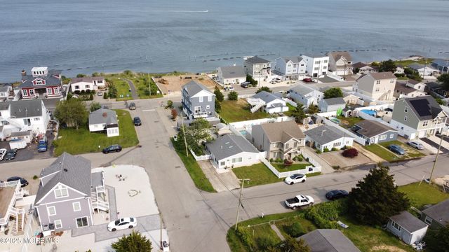 1700 Binnacle Road, Forked River, NJ 08731