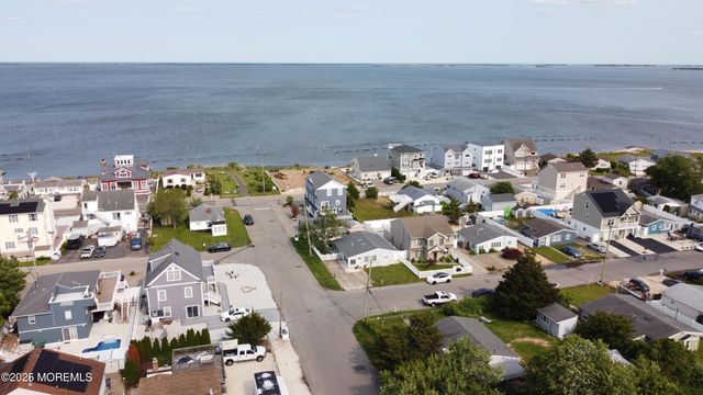 1700 Binnacle Road, Forked River, NJ 08731