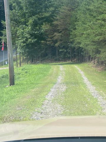 978 Press Pickett Road, Whitwell, TN 37397
