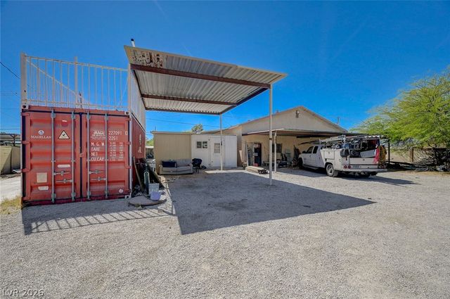 1555 Bledsoe Lane, Las Vegas, NV 89110
