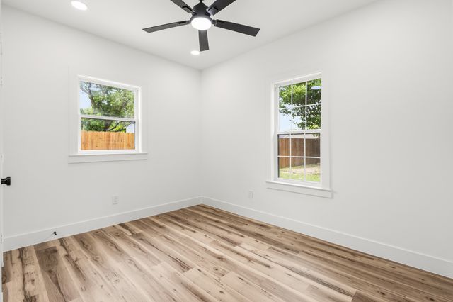 14409 Horseshoe Trail, Balch Springs, TX 75180