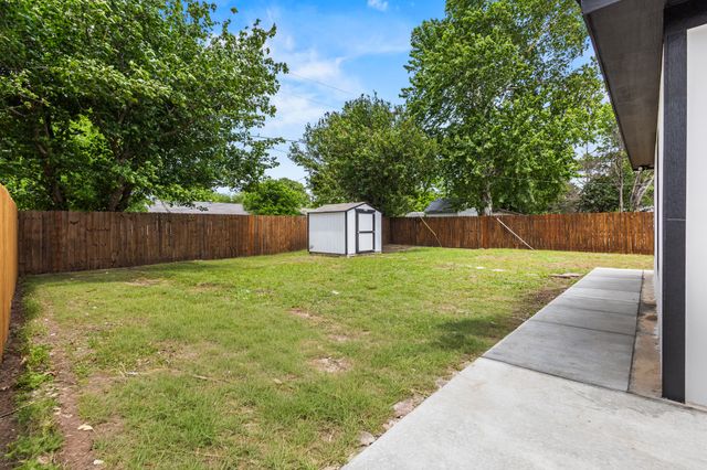 14409 Horseshoe Trail, Balch Springs, TX 75180