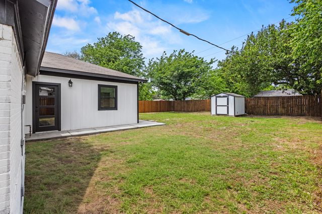 14409 Horseshoe Trail, Balch Springs, TX 75180