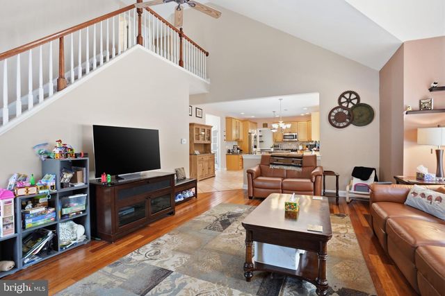 1329 EMERSON CT, Ambler, PA 19002