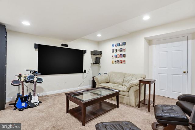 1329 EMERSON CT, Ambler, PA 19002