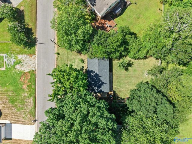 6303 NW Maywick Drive, Huntsville, AL 35810