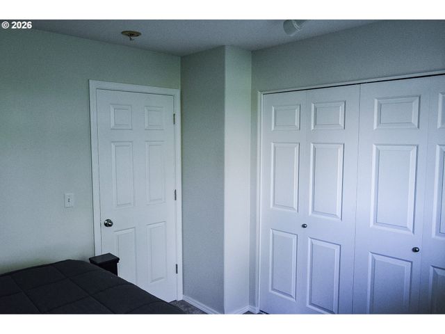 13700 Sw SCHOLLS FERRY Rd 102, Beaverton, OR 97007