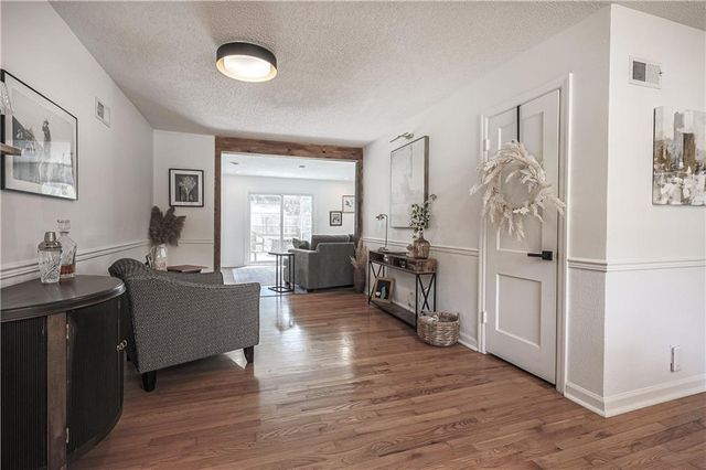8643 Hadley Street, Overland Park, KS 66212