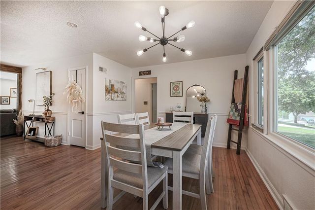 8643 Hadley Street, Overland Park, KS 66212