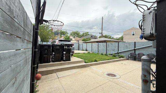 2434 N Lorel Avenue, Chicago, IL 60639