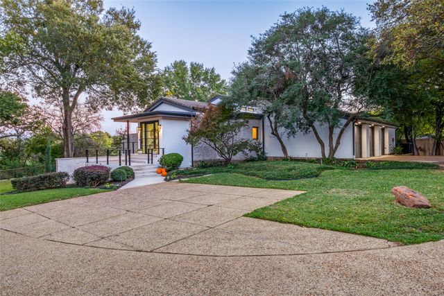 206 Steeplechase Drive, Irving, TX 75062