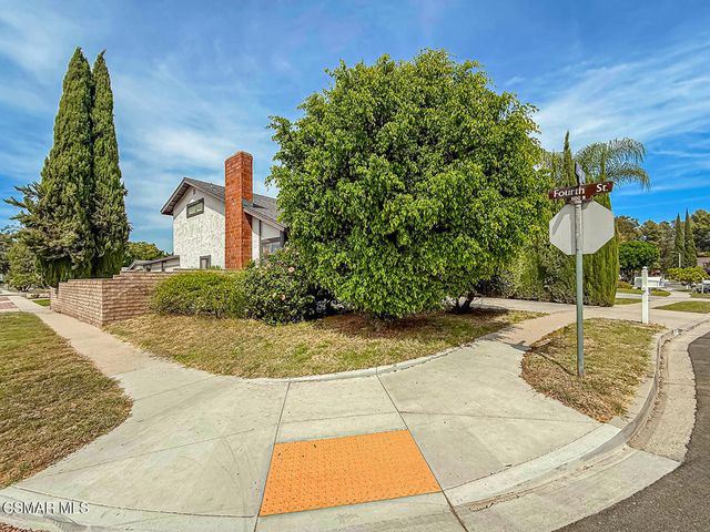 831 Catlin Street, Simi Valley, CA 93065