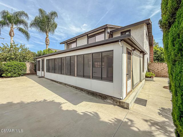 831 Catlin Street, Simi Valley, CA 93065