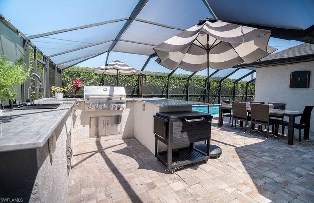 19 13th PL, Cape Coral, FL 33993