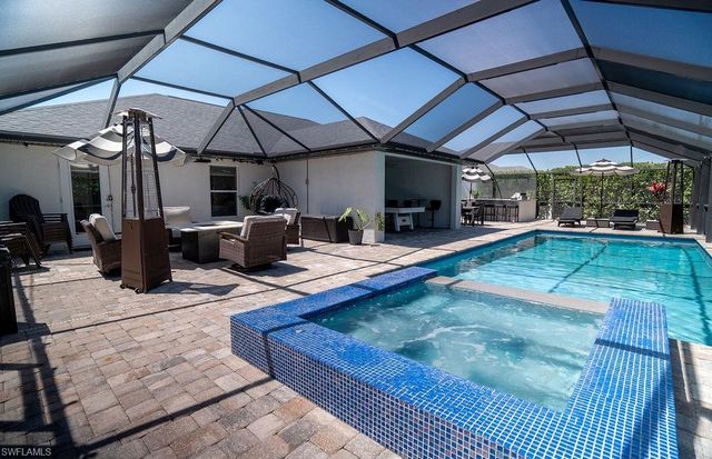 19 13th PL, Cape Coral, FL 33993