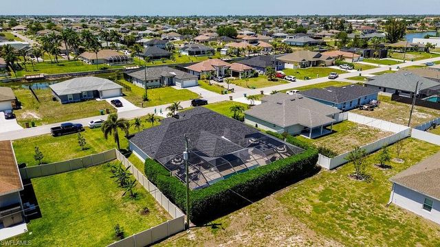 19 13th PL, Cape Coral, FL 33993