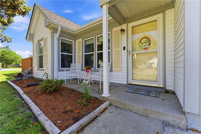 1724 Culmer CT, Virginia Beach, VA 23454