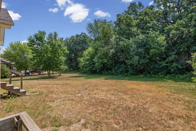 5109 382nd Drive, North Branch, MN 55056
