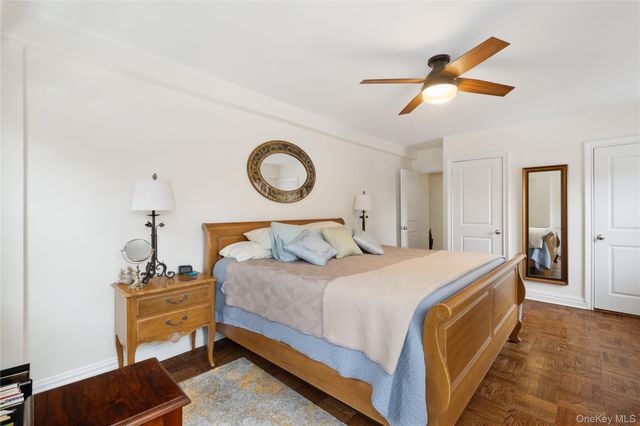 235 Garth Road E2A, Scarsdale, NY 10583