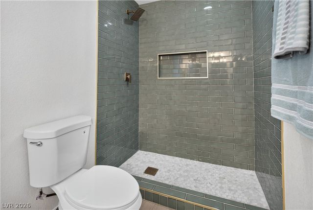 1000 East Owens Avenue, North Las Vegas, NV 89030