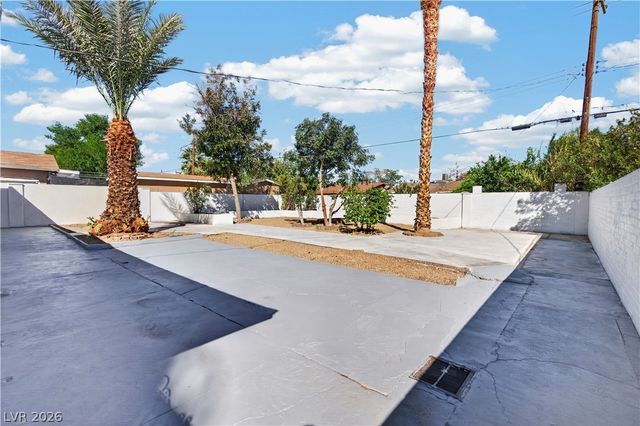 1000 East Owens Avenue, North Las Vegas, NV 89030