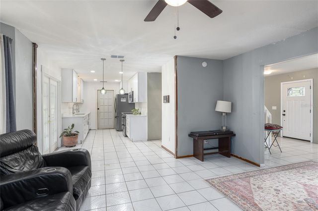 5009 SCARSDALE MANOR LANE, Orlando, FL 32818