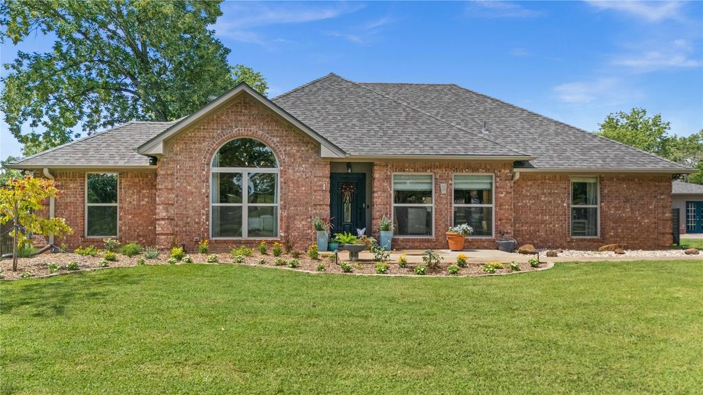 171 Oak Ridge Road, Bullard, TX 75757