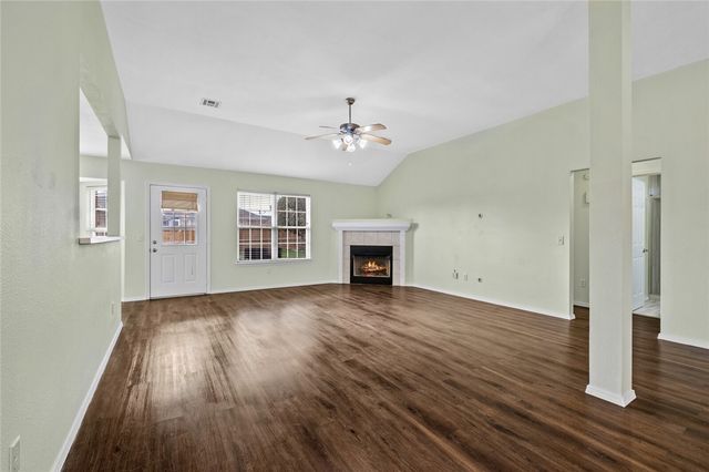 1901 SW Columbus Road, Bentonville, AR 72713