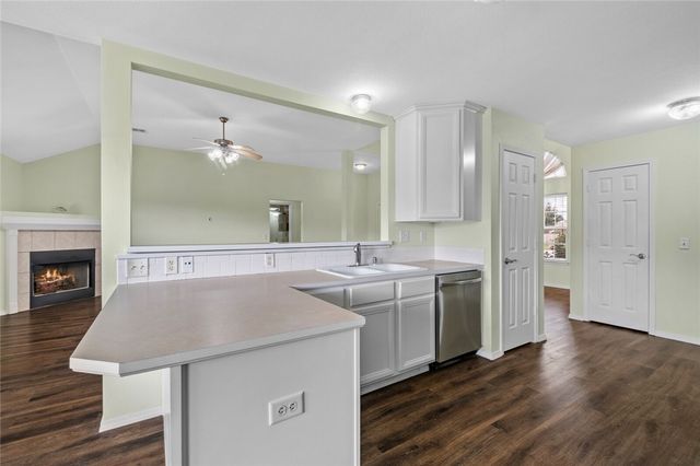 1901 SW Columbus Road, Bentonville, AR 72713