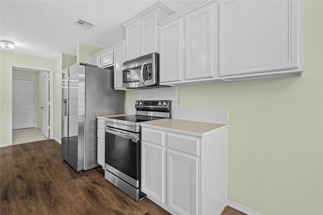 1901 SW Columbus Road, Bentonville, AR 72713