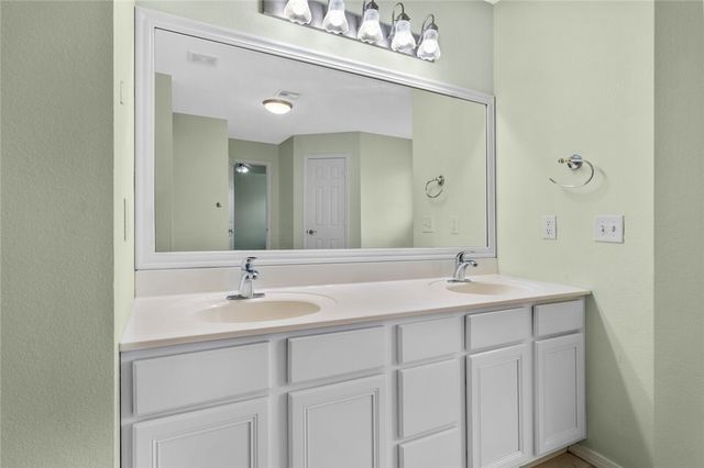 1901 SW Columbus Road, Bentonville, AR 72713