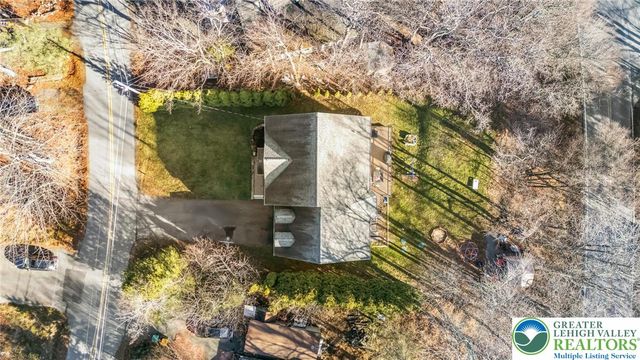 2121 Warwick Circle, Coolbaugh Twp, PA 18466