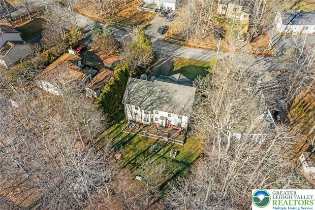 2121 Warwick Circle, Coolbaugh Twp, PA 18466