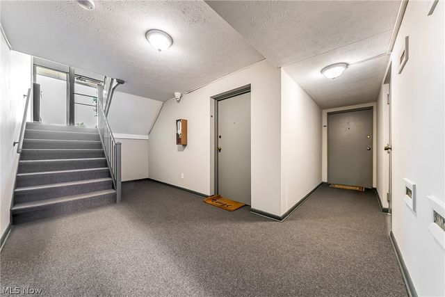 22011 River Oaks Drive A3, Rocky River, OH 44116