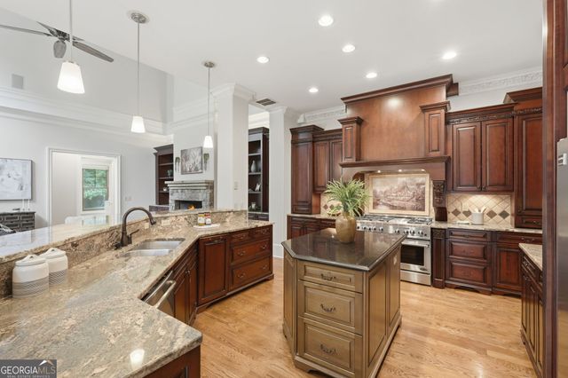 112 Overlook Circle, Dawsonville, GA 30534