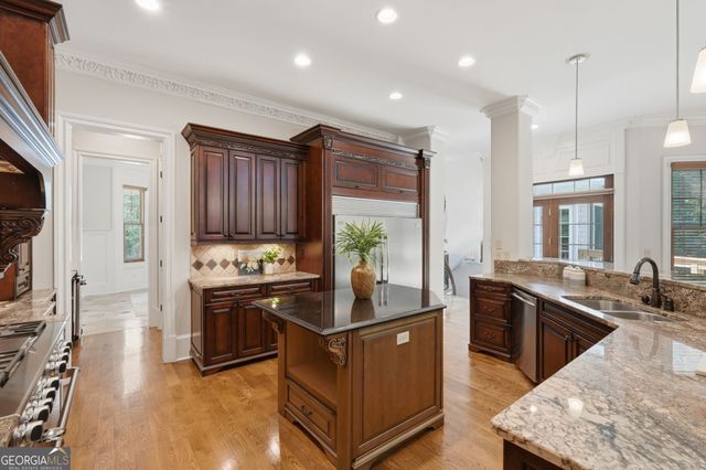 112 Overlook Circle, Dawsonville, GA 30534