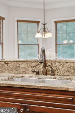 112 Overlook Circle, Dawsonville, GA 30534