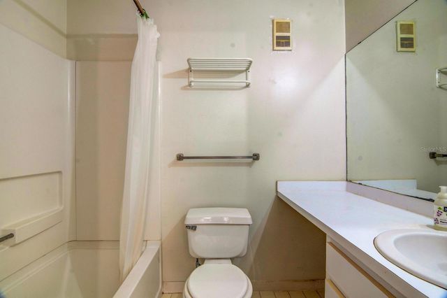 3921 SW 34TH STREET 216, Gainesville, FL 32608