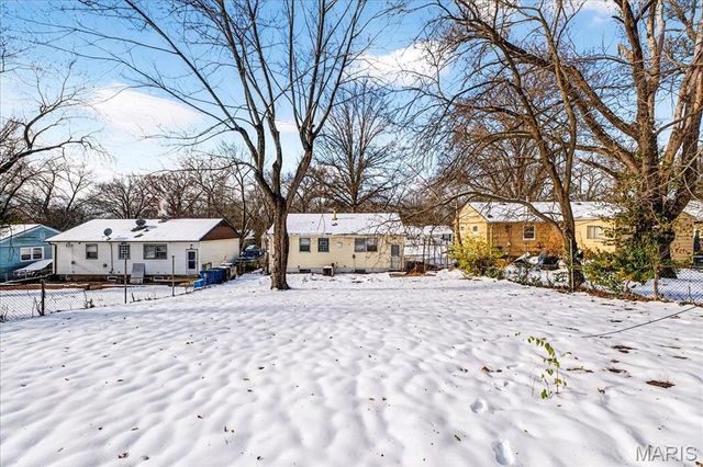 9746 Millburn Drive, St Louis, MO 63136