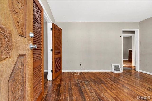 9746 Millburn Drive, St Louis, MO 63136