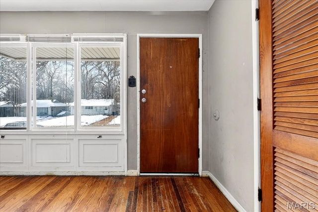 9746 Millburn Drive, St Louis, MO 63136