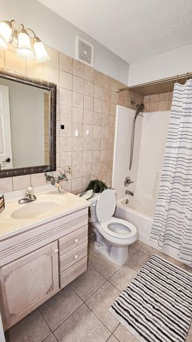 113 N Ash Street, Chaska, MN 55318
