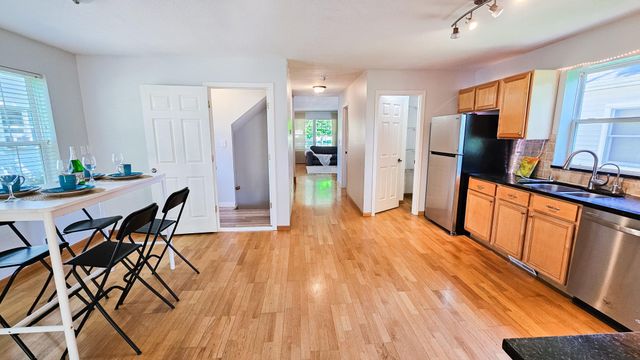 113 N Ash Street, Chaska, MN 55318