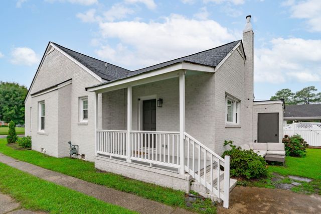 602 W Main Street, Benson, NC 27504