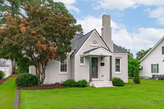 602 W Main Street, Benson, NC 27504