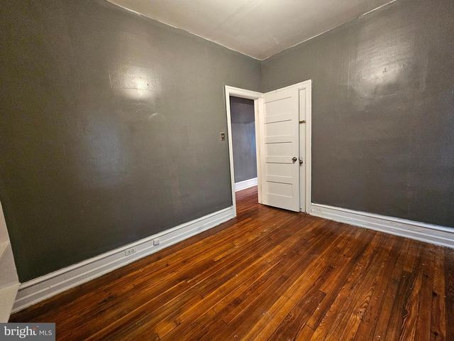 5933 CARPENTER STREET 1ST FLOOR, Philadelphia, PA 19143
